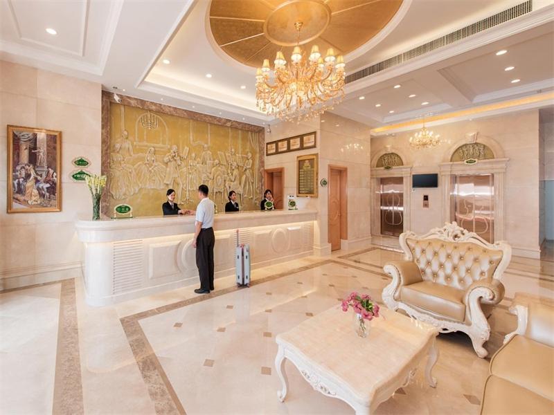 Vienna Hotel Shenzhen Baoneng City Plaza Exterior foto