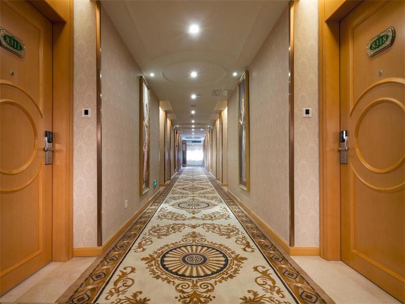 Vienna Hotel Shenzhen Baoneng City Plaza Exterior foto